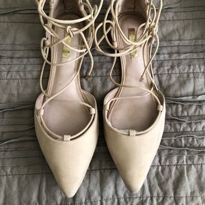 Louise et Cie nude leather point toe flats size 9